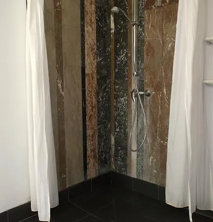 Ξενοδοχείο B&B Oostende